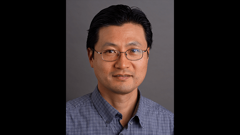 Photo of Illhoi Yoo, PhD